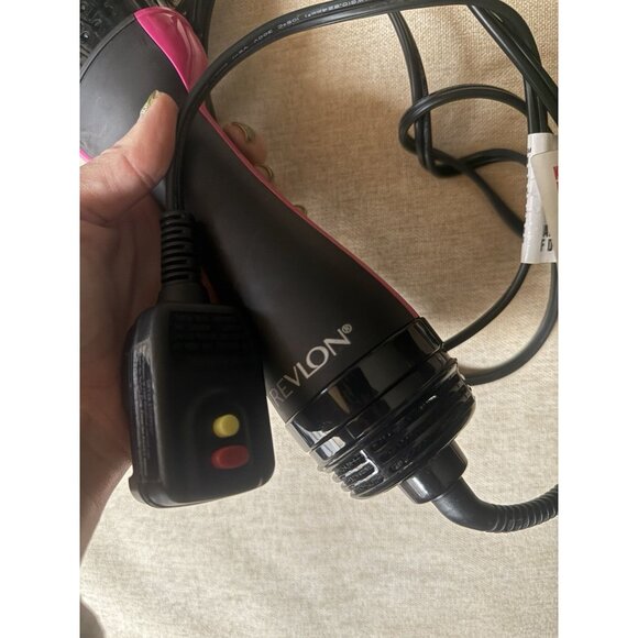 Revlon One-Step Hair Dryer Volumizer Hot Air Brush Black RVDR5222 - Picture 2 of 4
